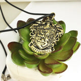 Harry Potter Hogwarts Gryffindor School Badge Necklace Pendant